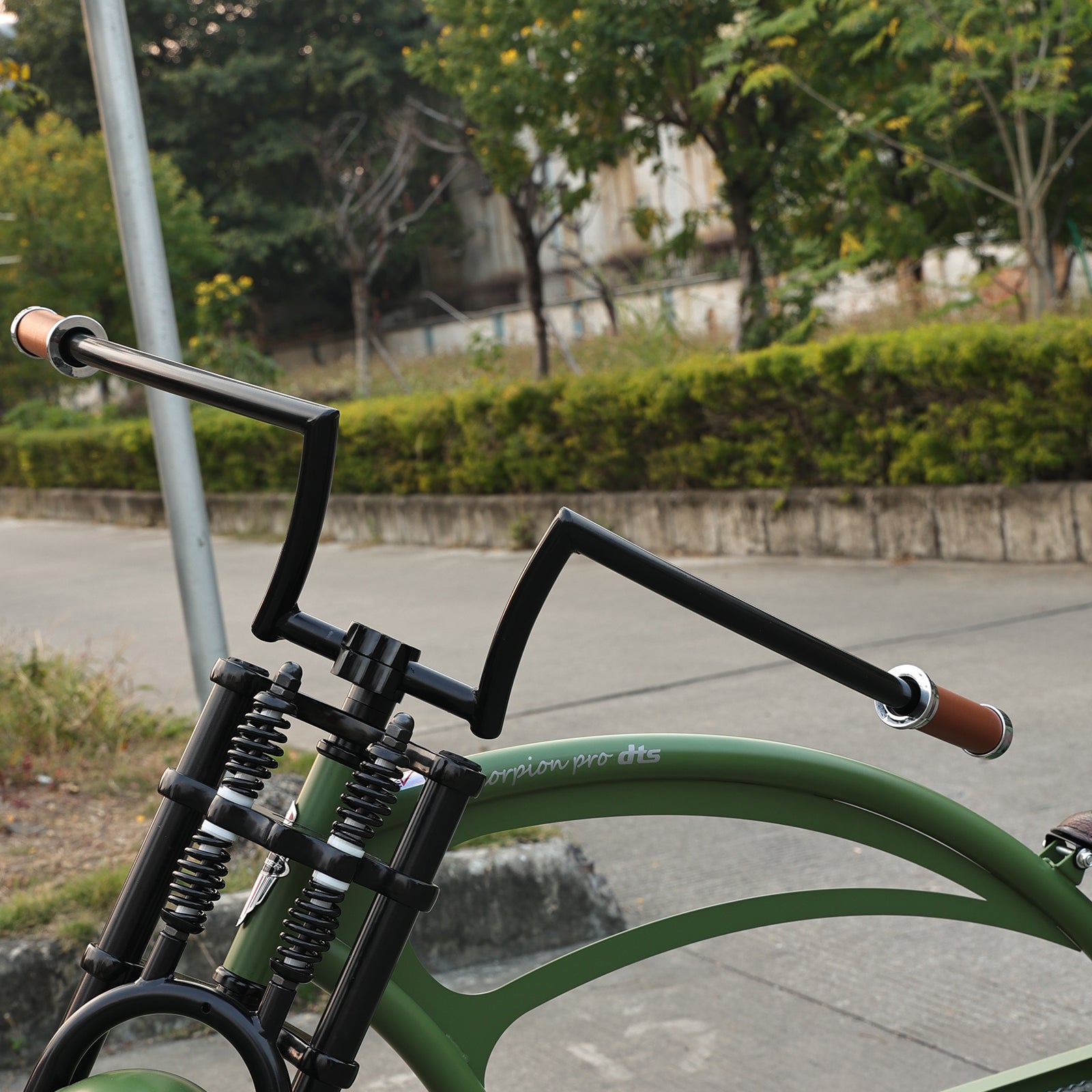 Chico HB-TB-W800-175 W-type Steel Handlebar 800*175*22.2mm*1.6T - Chico USA, Inc.