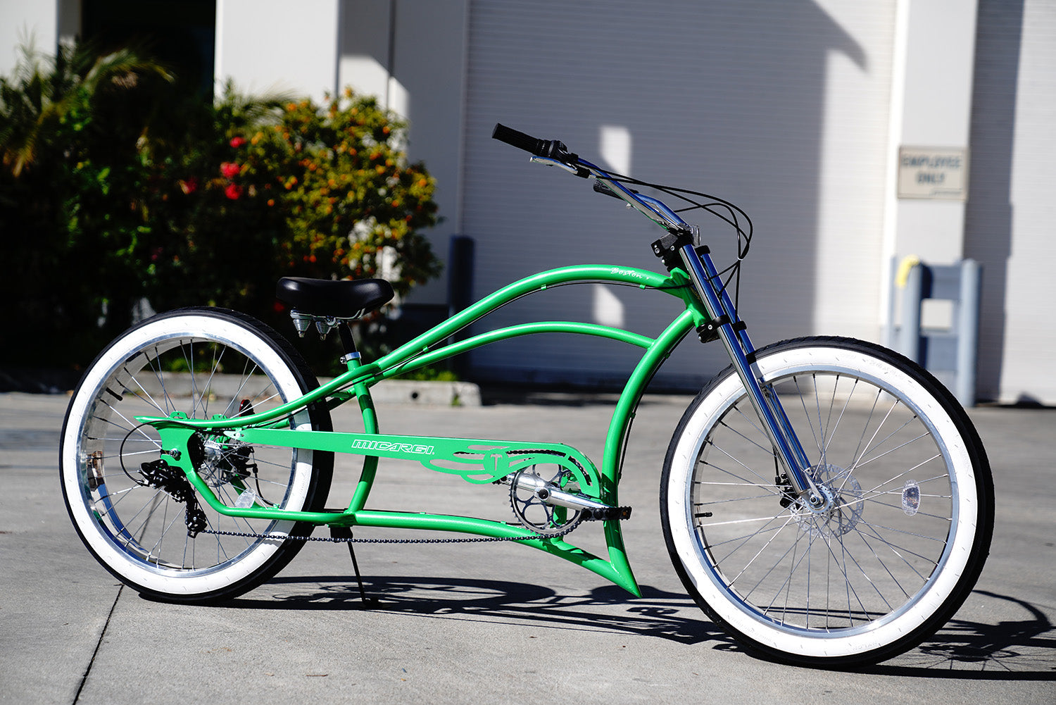 Tracer Bikes | Micargi Boston 7 Stretch Beach Cruiser Bike, 7-Speed, 26" Steel Frame | Chico USA, Inc.