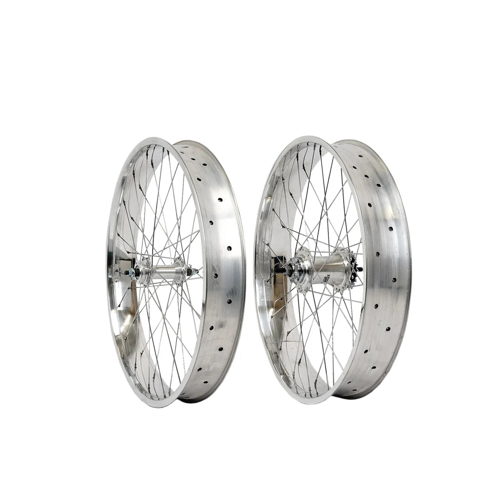 Tracer Bikes | Tracer WH-D4D263613D3i-PL 26" Internal 3 Speed Double Polished Fat Rim Wheelset, Disc Brake Compatible | Chico USA, Inc.