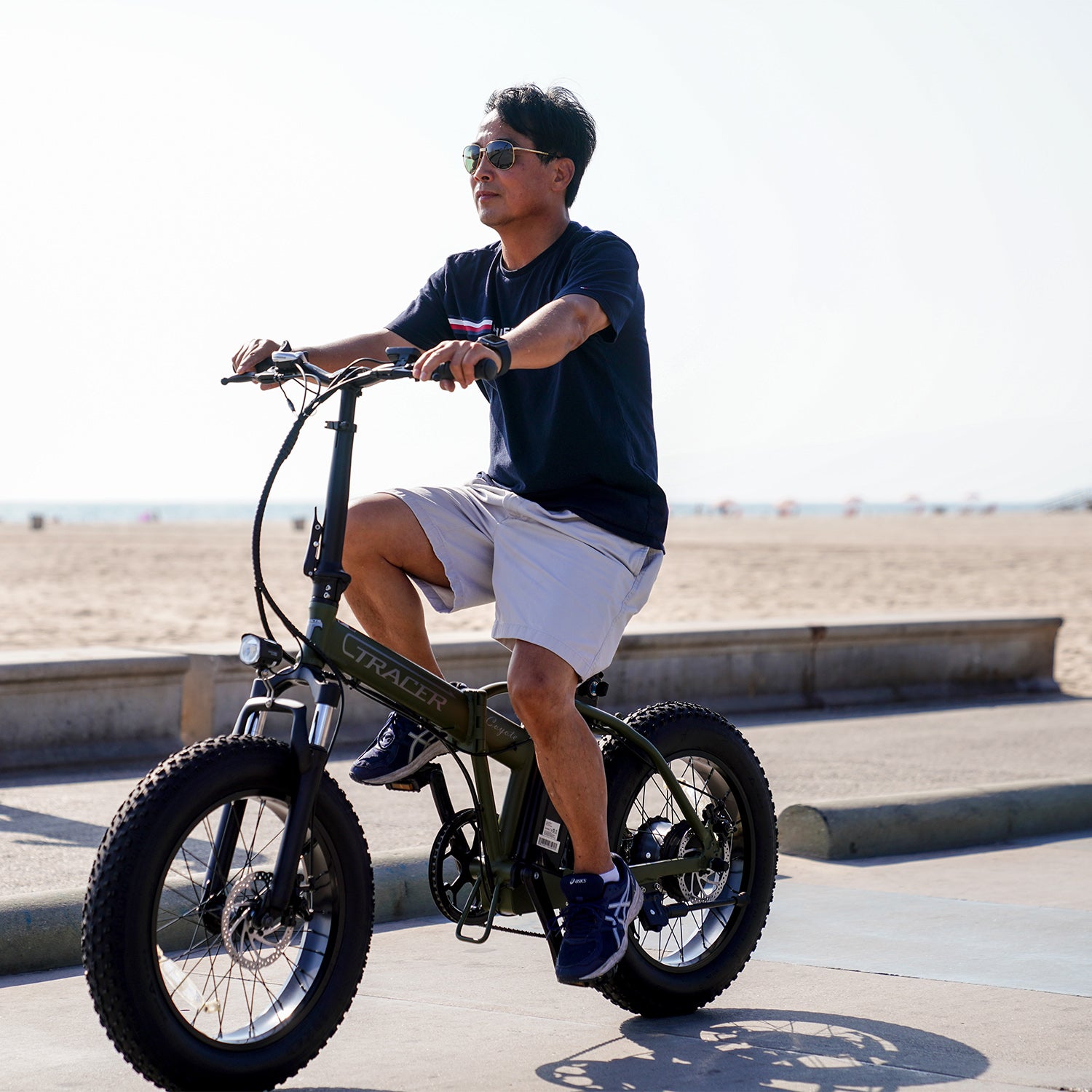 Tracer Coyote 500W Folding Ebike - Chico USA, Inc.